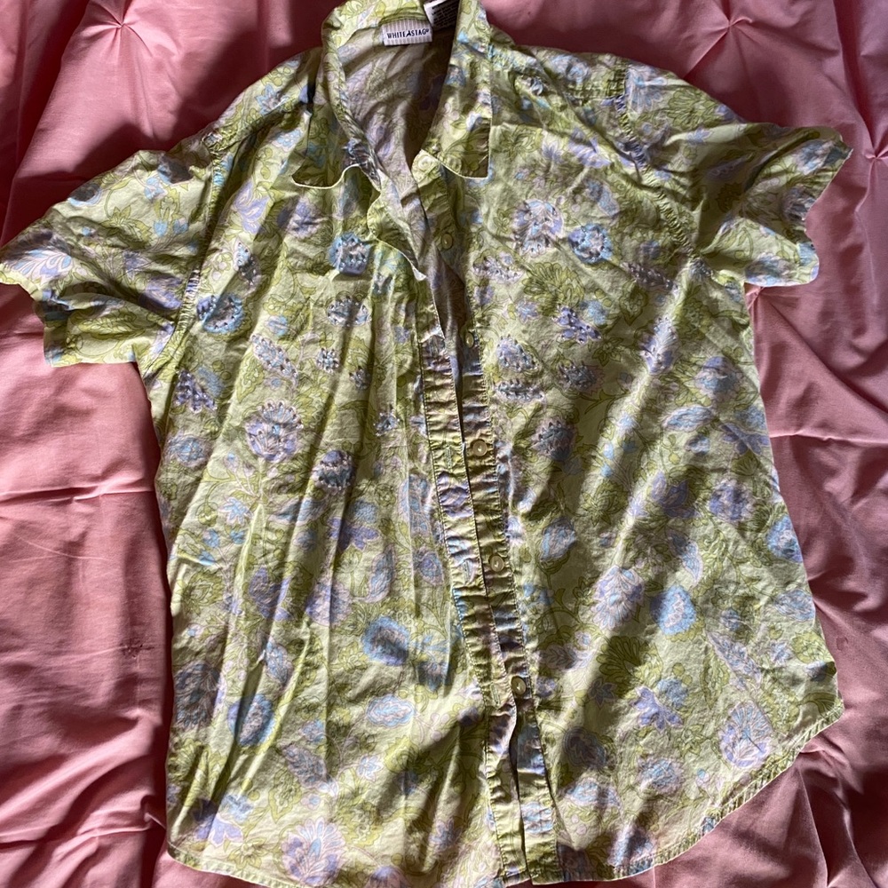 Green paisley print button down top